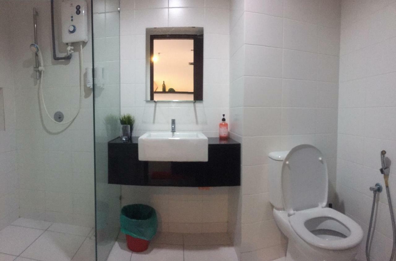 Warm Stay At Trefoil Сетия Алам Екстериор снимка