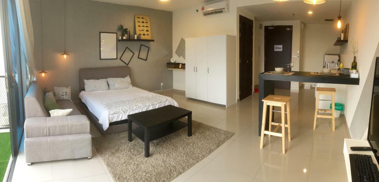 Warm Stay At Trefoil Сетия Алам Екстериор снимка
